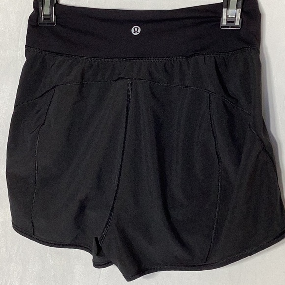Lululemon track shorts - Picture 5 of 11